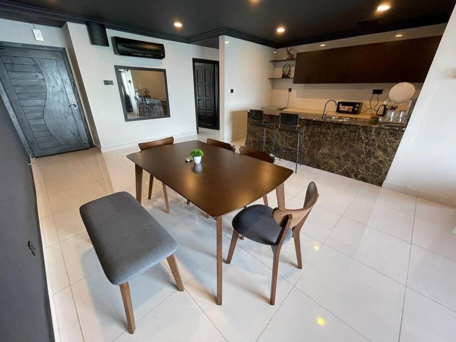 The Arena Tanjung Tuan Port Dickson Apartment Exterior photo